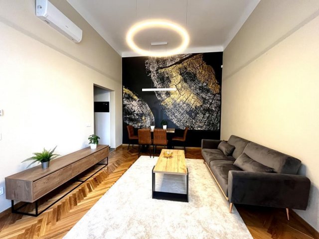 Eladó téglalakás, Budapesten, VI. kerületben 94.45 M Ft