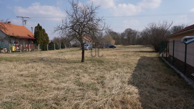 Eladó telek, Tiszafüreden 7.5 M Ft / költözzbe.hu