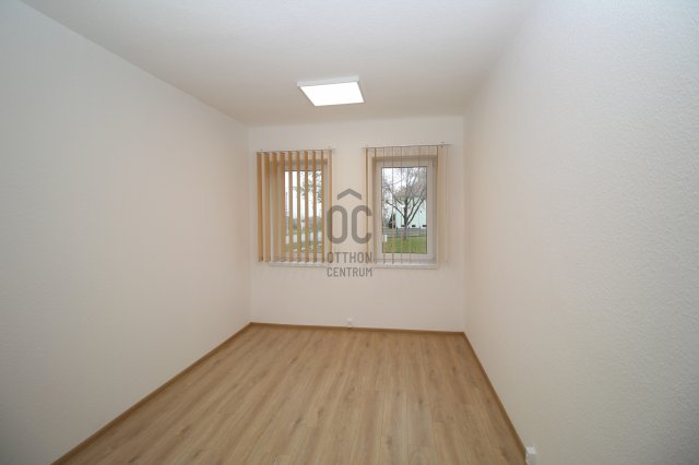 Kiadó iroda, Budapesten, XV. kerületben 68 E Ft / hó