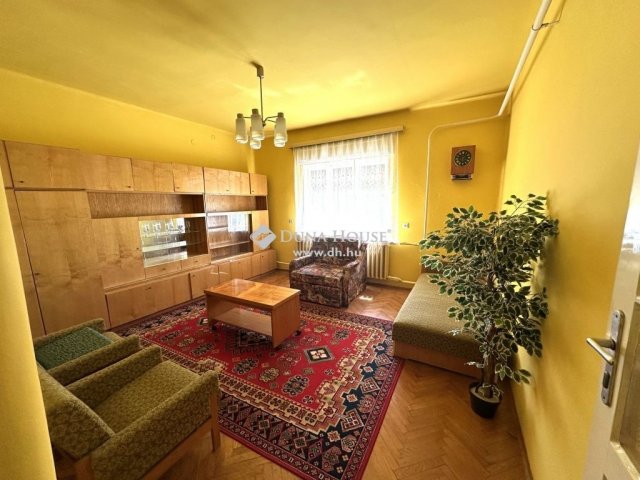 Eladó családi ház, Szegváron 34.9 M Ft, 4 szobás