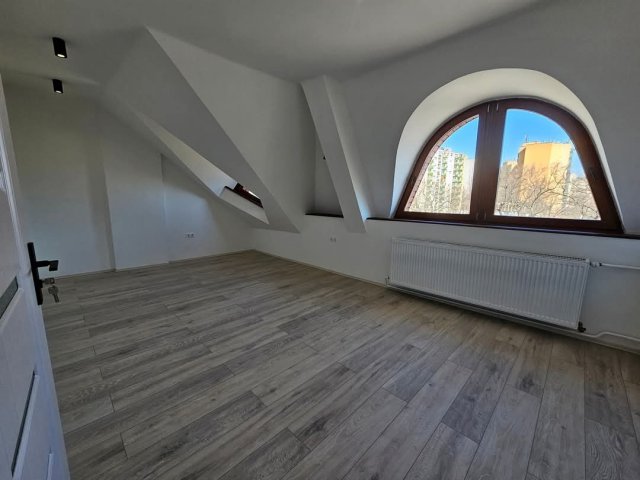 Eladó téglalakás, Debrecenben 72.9 M Ft, 3 szobás