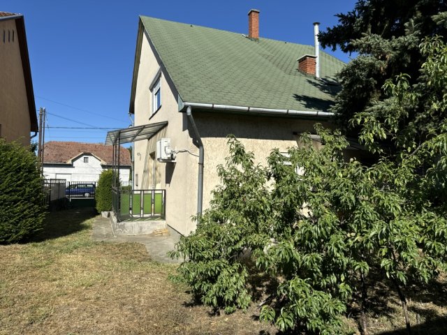 Eladó családi ház, Hevesen 28 M Ft, 4 szobás