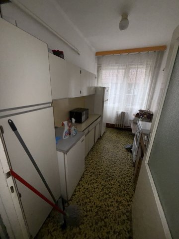 Kiadó téglalakás, albérlet, Budapesten, VI. kerületben