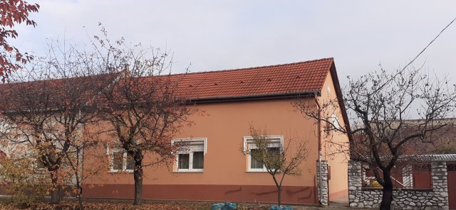 Eladó családi ház, Miskolcon 54.9 M Ft, 4+1 szobás
