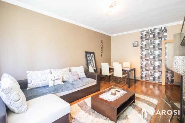 Kiadó téglalakás, albérlet, Gyulán 120 E Ft / hó, 2 szobás
