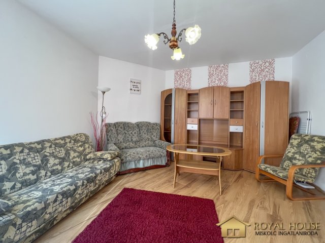 Kiadó téglalakás, albérlet, Miskolcon 150 E Ft / hó, 2 szobás