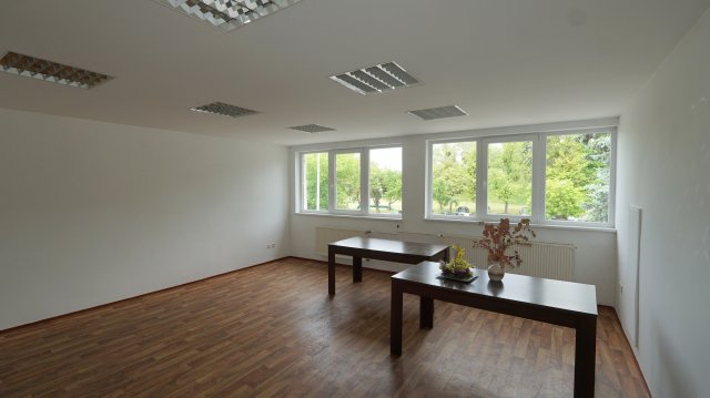 Kiadó iroda, Zalaegerszegen 850 E Ft / hó / költözzbe.hu