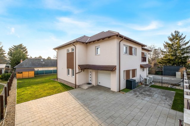 Eladó ikerház, Budapesten, XVII. kerületben 139.9 M Ft