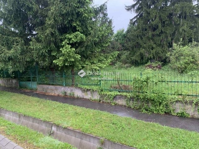 Eladó telek, Budapesten, II. kerületben 104 M Ft