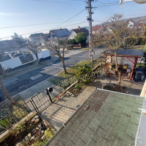 Eladó ikerház, Hévízen 79 M Ft, 4 szobás / költözzbe.hu