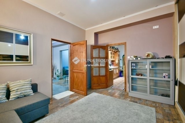 Eladó családi ház, Budapesten, X. kerületben 129.9 M Ft