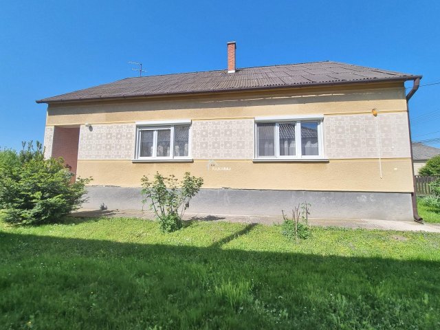 Eladó családi ház, Rajkán 80.396 M Ft, 2+2 szobás