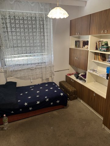 Eladó téglalakás, Nyíregyházán 45 M Ft, 3 szobás