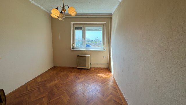 Eladó családi ház, Nagykerekin 16 M Ft, 2 szobás