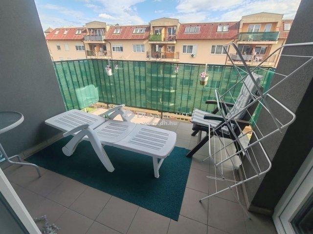 Eladó téglalakás, Budapesten, XVIII. kerületben 84.9 M Ft