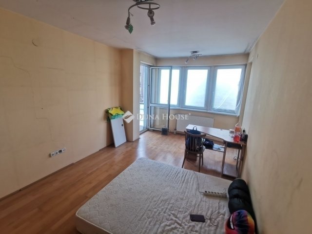 Eladó téglalakás, Budapesten, XIII. kerületben 63.33 M Ft
