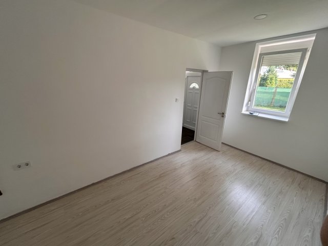 Kiadó téglalakás, albérlet, Nagykanizsán 80 E Ft / hó