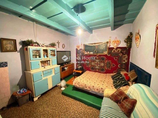 Eladó családi ház, Tápióságon 15.5 M Ft, 3 szobás