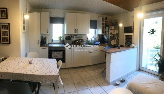 Eladó családi ház, Budaörsön 159 M Ft, 5 szobás