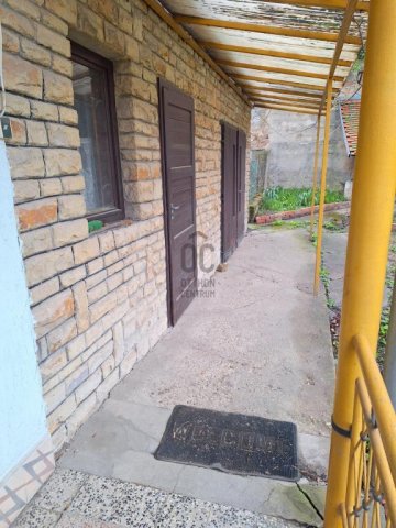 Eladó családi ház, Pilisszentivánon 76 M Ft, 6 szobás