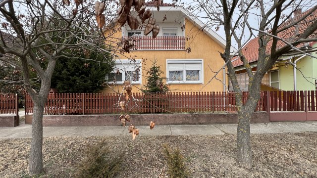 Eladó családi ház, Csengődön 69 M Ft, 4 szobás