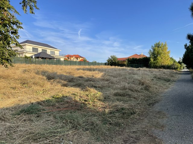 Eladó telek, Budajenőn 105 M Ft / költözzbe.hu