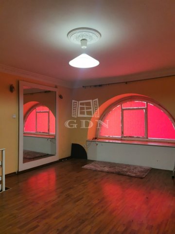 Eladó üzlethelyiség, Budapesten, VI. kerületben 23.5 M Ft