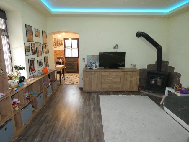 Eladó családi ház, Gyömrőn 84.9 M Ft, 2 szobás
