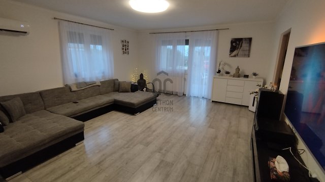 Eladó családi ház, Nagykőrösön 63.8 M Ft, 2 szobás