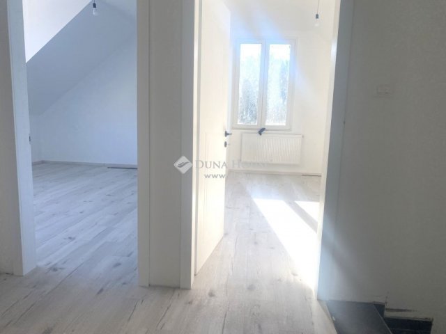 Eladó családi ház, Üllőn 85 M Ft, 4 szobás