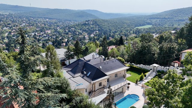 Eladó családi ház, Budapesten, II. kerületben 1000 M Ft