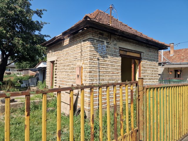 Eladó családi ház, Halásztelken 32.8 M Ft, 1 szobás