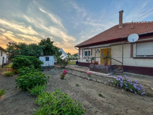 Eladó családi ház, Ceglédbercelen 45 M Ft, 3 szobás
