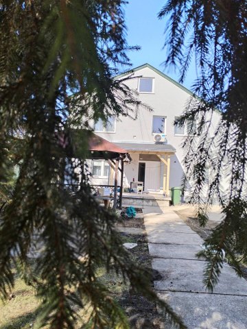 Eladó családi ház, Gödön 125 M Ft, 4 szobás