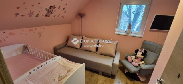 Eladó családi ház, Mohácson 89.5 M Ft, 3 szobás