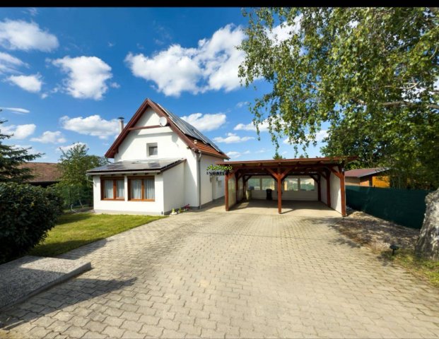 Eladó telek, Sopronban 100 M Ft, 3 szobás / költözzbe.hu