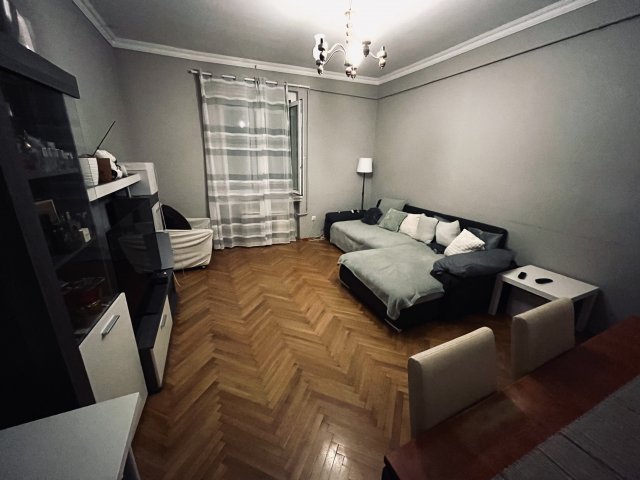 Eladó téglalakás, Szigetszentmiklóson, Deák Ferenc utcában