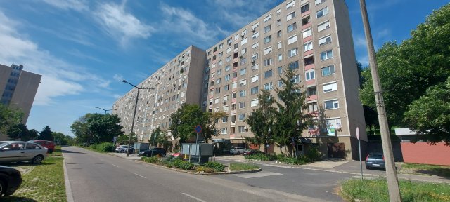 Kiadó panellakás, albérlet, Miskolcon, Középszer utcában
