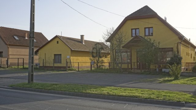 Eladó családi ház, Tiszafüreden 167 M Ft, 10 szobás