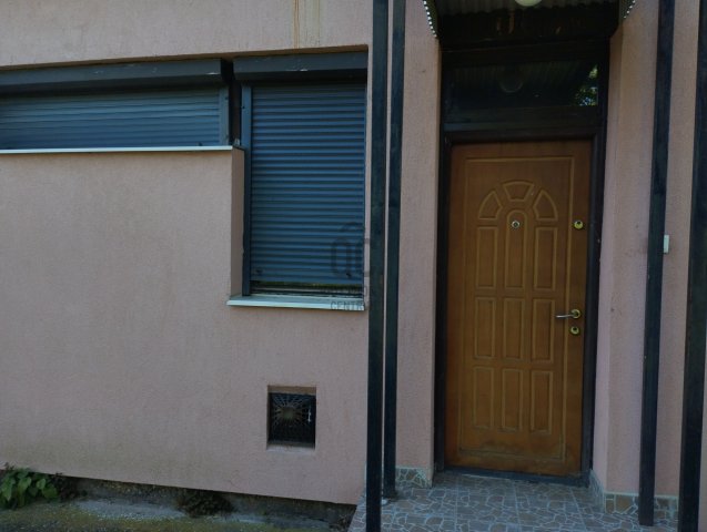 Eladó sorház, Siófokon 67 M Ft, 4 szobás / költözzbe.hu