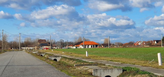 Eladó családi ház, Kunszigeten 90 M Ft, 5 szobás