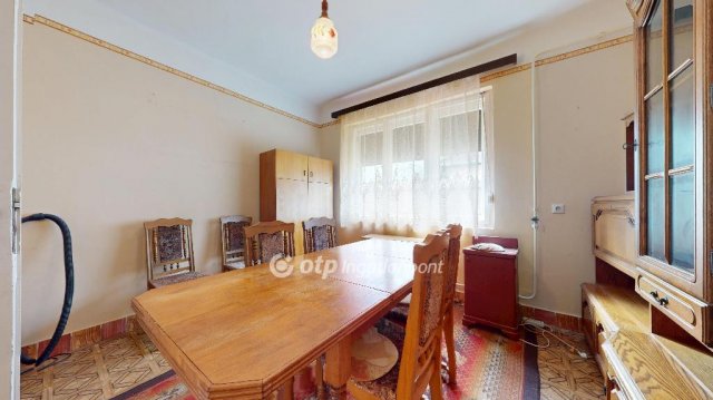 Eladó családi ház, Kálmánházán 25.2 M Ft, 3 szobás