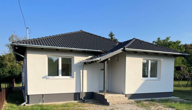 Eladó családi ház, Erdőkertesen 75 M Ft, 4 szobás