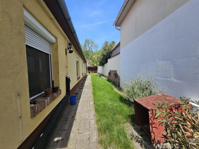 Eladó családi ház, Debrecenben 94 M Ft, 3 szobás