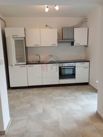 Kiadó téglalakás, albérlet, Sopronban 230 E Ft / hó, 3 szobás