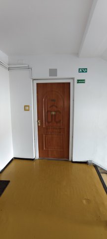 Eladó panellakás, Kincsesbányán 27.99 M Ft, 2 szobás