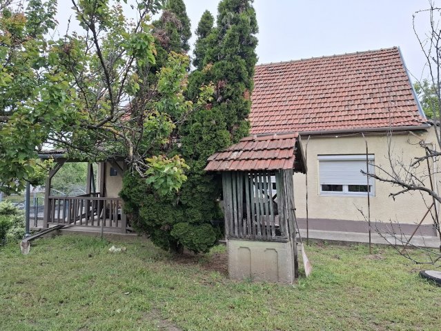 Eladó családi ház, Gyömrőn 53 M Ft, 5 szobás