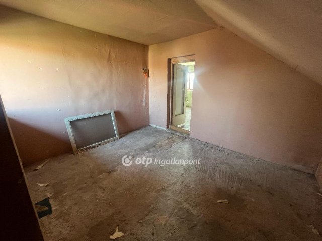 Eladó családi ház, Nagykátán 24.9 M Ft, 4 szobás