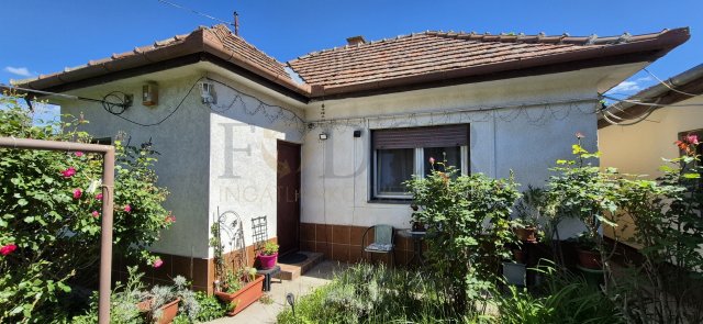 Eladó családi ház, Budapesten, XVIII. kerületben 59.9 M Ft