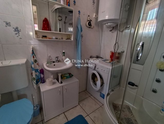 Eladó családi ház, Budapesten, XXI. kerületben 35.5 M Ft